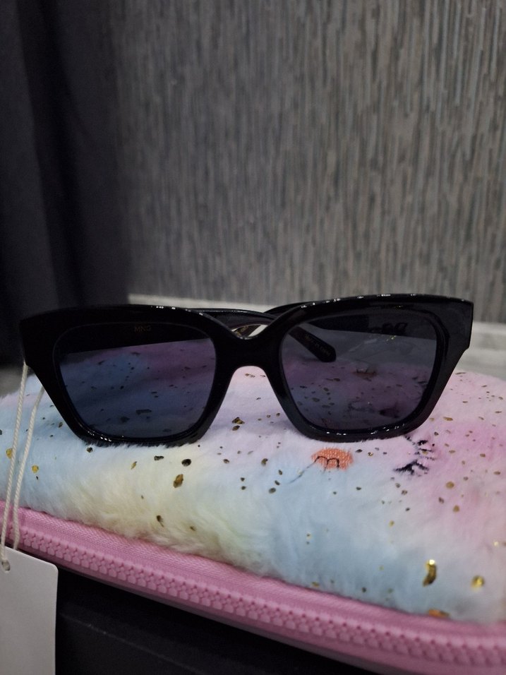 Parizyen Siyah Parlak Kadın Güneş Gözlüğü - Görsel 4