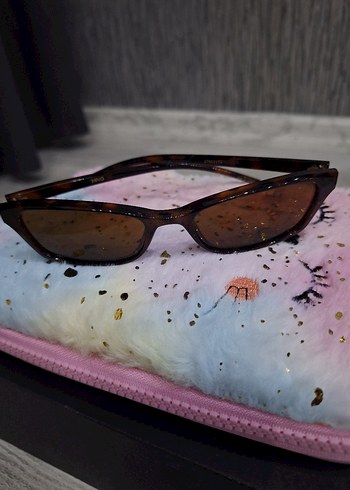 Şeffaf Kahverengi Kadın Güneş Gözlüğü - Görsel 4