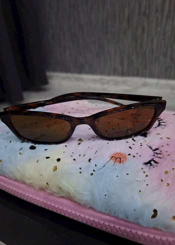 Şeffaf Kahverengi Kadın Güneş Gözlüğü - Görsel 3