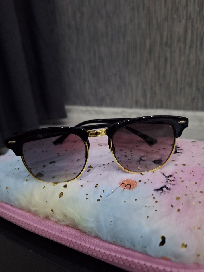 Parlak Siyah Rock Punk Kadın Gözlüğü - Görsel 4