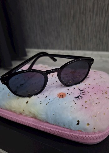 Parlak Siyah Gotik Kadın Güneş Gözlüğü - Görsel 7