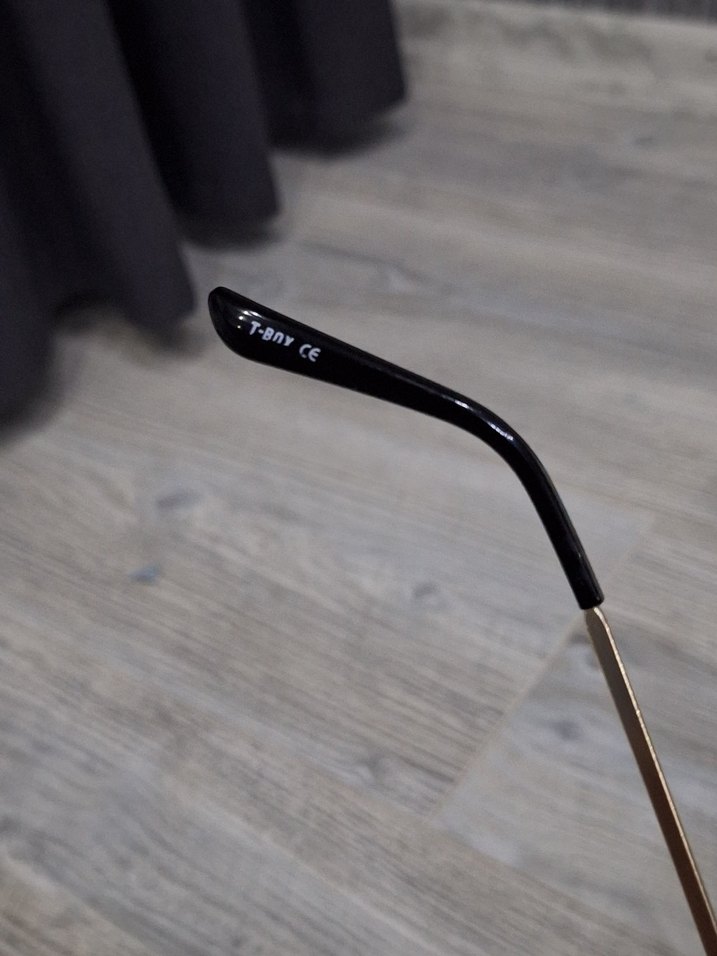 Kadın Altın Renk Yuvarlak Gözlük - Görsel 4