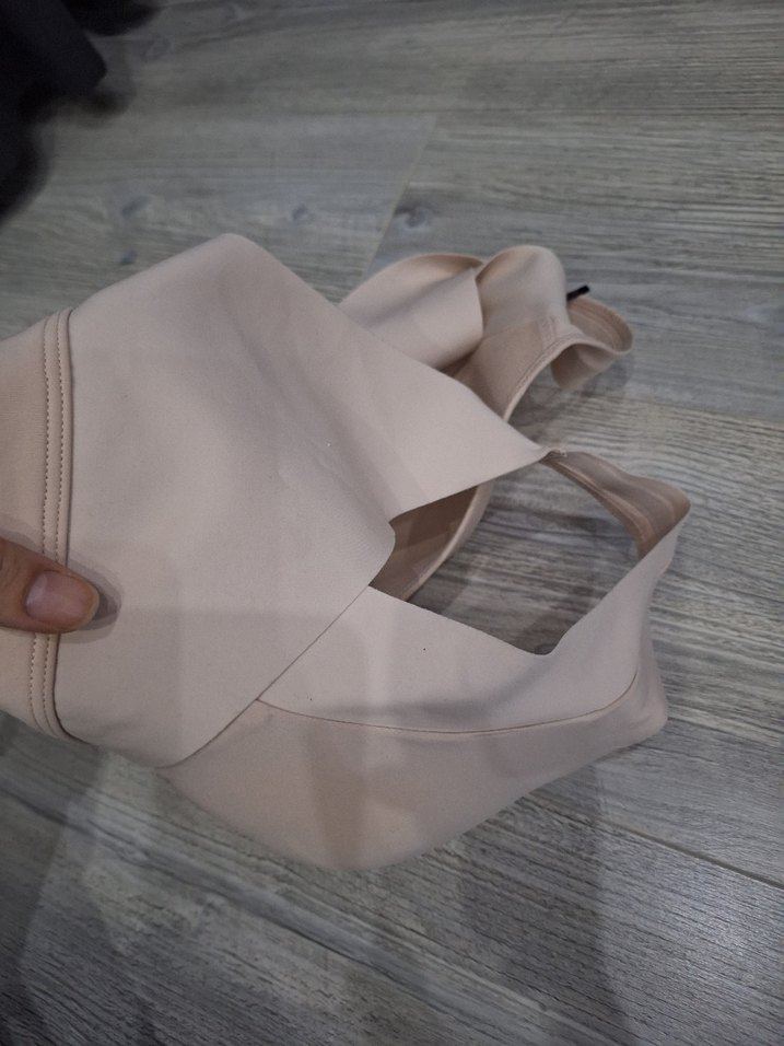 Bej Dikişsiz Spor Sütyeni - Görsel 3