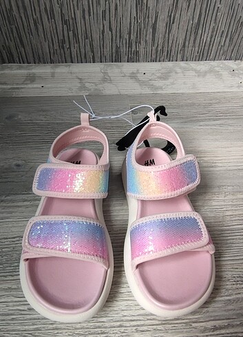31 Beden çeşitli Renk H&M Çocuk Sandalet Özel Tabanlı 