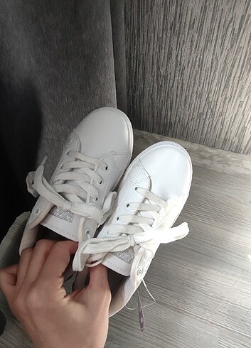 31 Beden beyaz Renk LCW Waikiki Beyaz Spor ayakkabı ortapedi 31 numara 