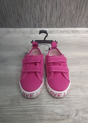 H&M Kız çocuk Spor Ayakkabı iç etiketi 180 cm 