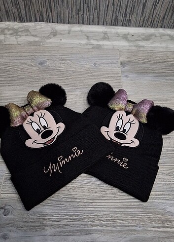 8-12 Yaş, 23 cm Beden siyah Renk H&M Minnie Mause 6-10 Yaş