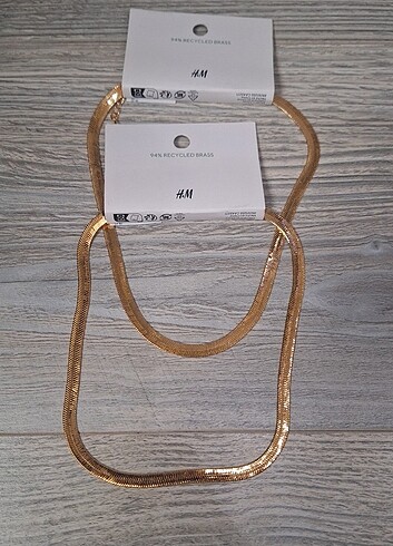 H&M H&M Küpeleri şık ve kullanışlı