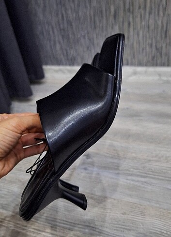 39 Beden H&M küçük ve İnce topuk çok rahat ve şık