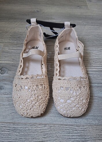 H&M Örme Kumaşı Babet Krem Rengi iç etiketi 175 cm / 28 Beden 