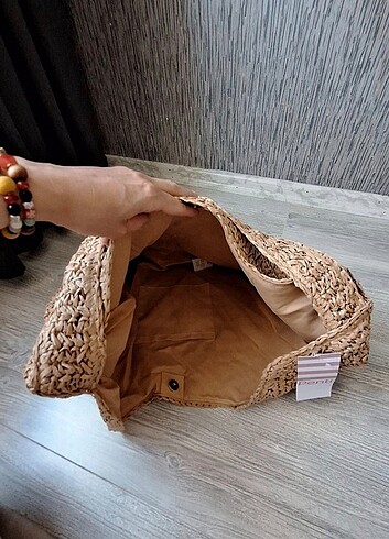 Beden camel Renk Penti Hasır Çantası 50 x 35 geniş hacme sahip içi astarlı