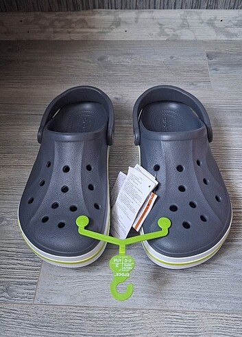 Crocs Crocs Gri Beyaz Terlik 41-42 Orijinal ürün iç etiketi 260 arka b