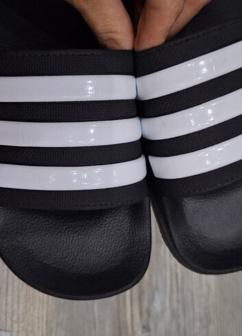 Adidas Orjinal Adidas Terlik 38 numara iç etiketi 240