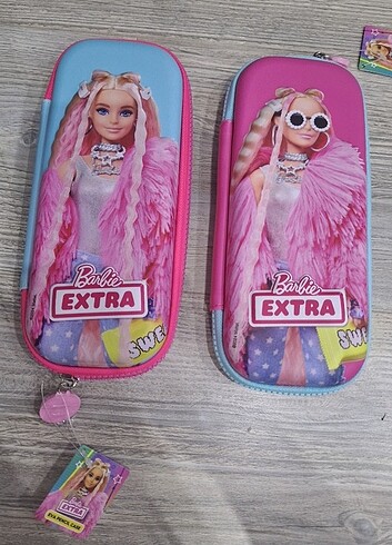  Beden Renk Lisanslı Barbie Kalemlik 2 gözlü çok şık