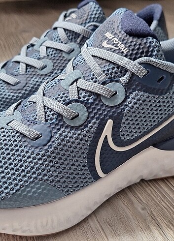 Orjinal Unisex Spor Ayakkabısı çok rahat 39 numara giyene tam ol