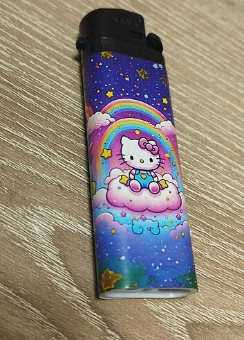  Hello Kitty Çakmak
