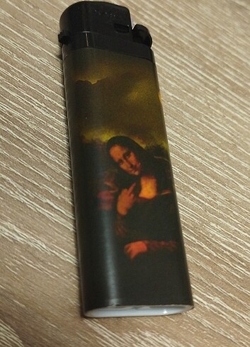  Mona Lisa Çakmak