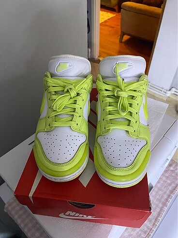 39 Beden NİKE DUNK LOW TWİST