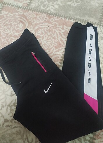 l Beden Siyah Nike eşofman