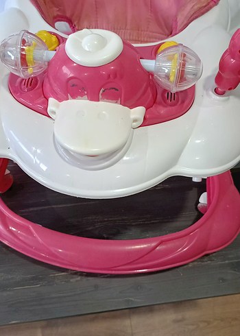 Beden Pembe Renkli Bebek Yürüteci