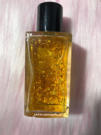 Diğer Vertus XXIV Carat Gold 200ml Unisex Parfüm