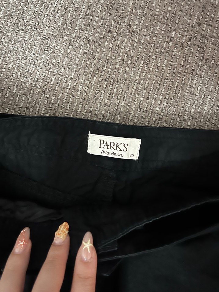 Kadın Siyah Kemerli Midi Kumaş Pantolon - Görsel 2