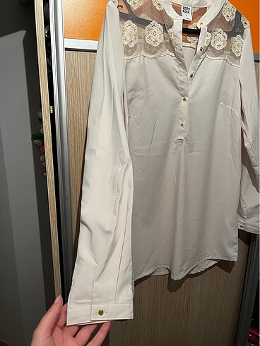 Bej Rengi Saten Gömlek - Görsel 3