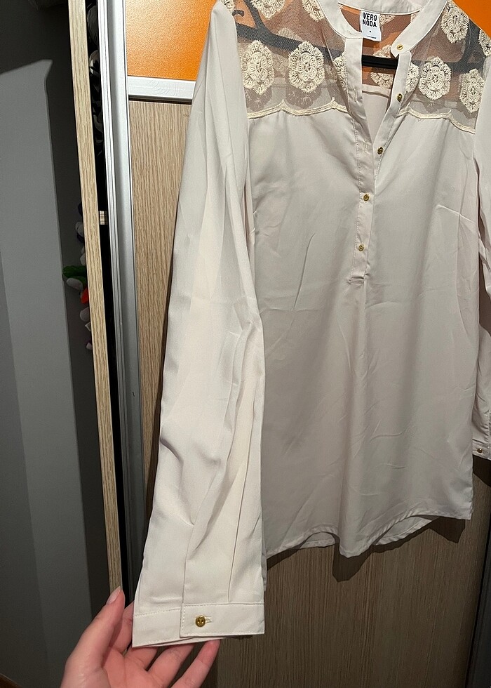 Bej Rengi Saten Gömlek - Görsel 3