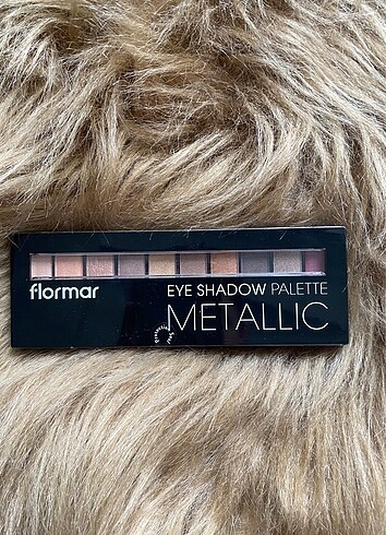 Flormar Metalic EyeShadow Palette