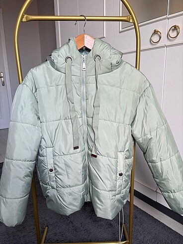 Mint Yeşili Şişme Mont
