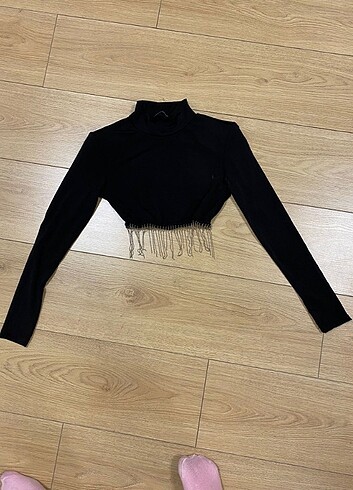 Siyah crop