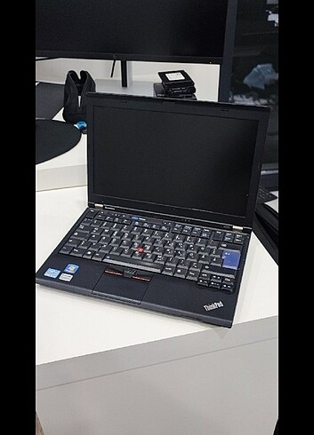 Lenovo X220 i5 4GB 160GB