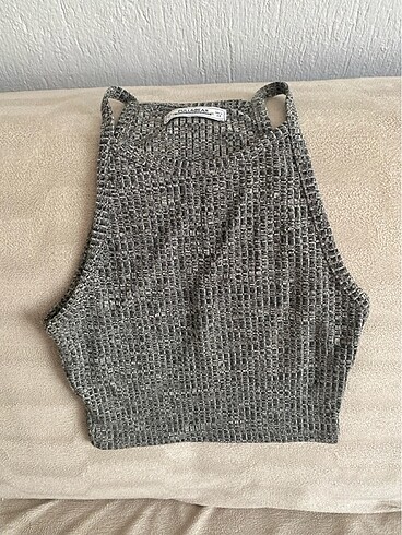 Pull bear askılı crop