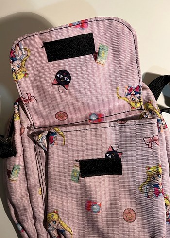 Pembe Baskılı Sailor Moon Çapraz Çanta - Görsel 3