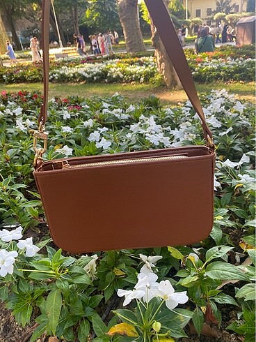 Guess Çanta