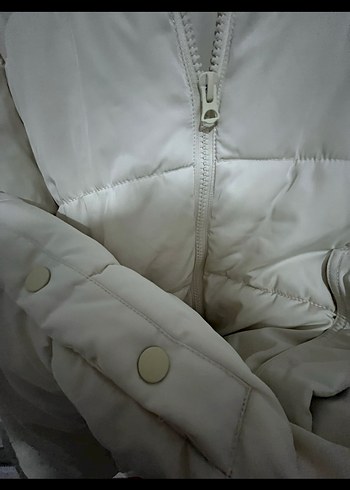 Pull and Bear Pull and Bear Ekru Mont