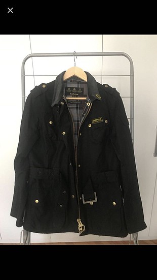 Barbour mont