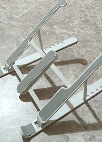 Leptop/Tablet Standı 