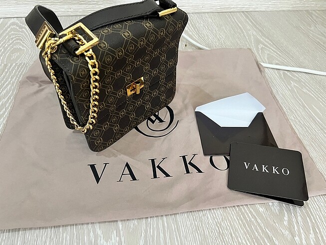 Vakko Çanta ????