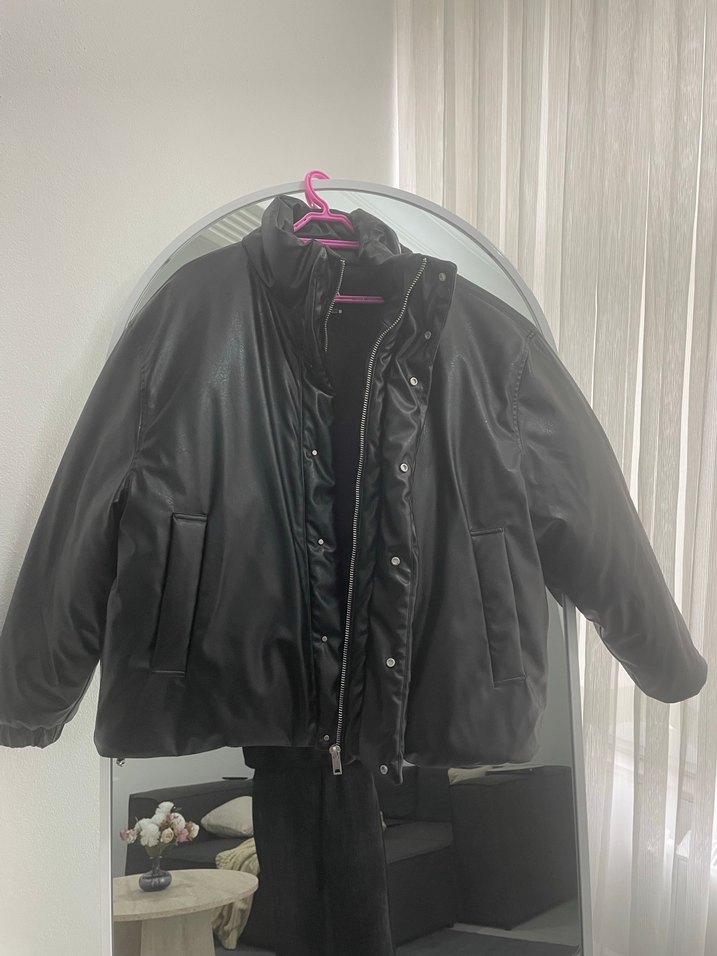 Zara şişme mont - Görsel 2