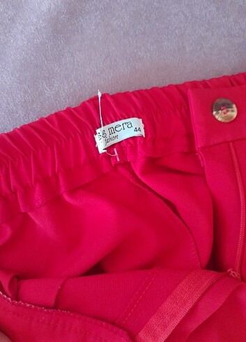 44 Beden Kırmızı kumaş pantolon 