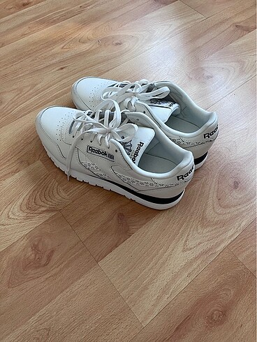 reebok classıc leather beyaz unisex - Görsel 2