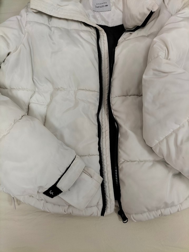 Beyaz Fitilli Kadın Kışlık Mont - Görsel 5