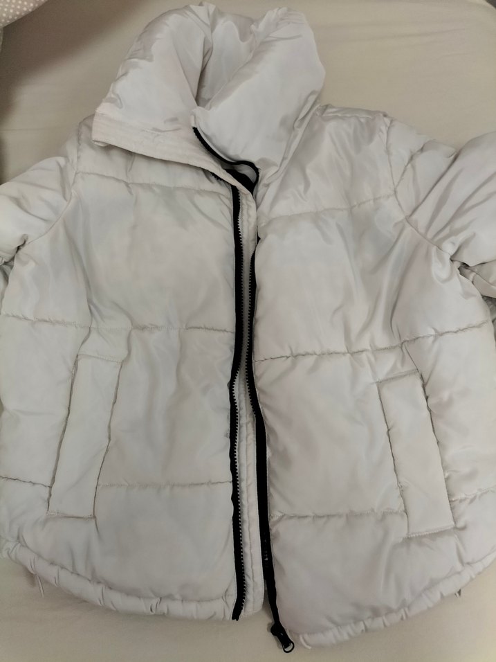 Beyaz Fitilli Kadın Kışlık Mont - Görsel 2