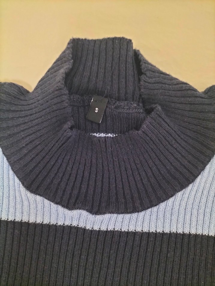 Çizgili Gri Kadın Crop Balıkçı Yaka Triko Kazak - Görsel 2