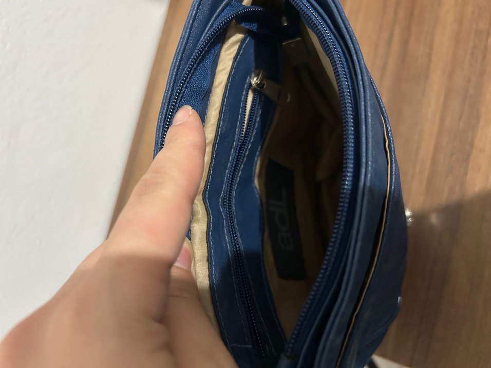 Mavi Deri Kadın Çanta Tokalı - Görsel 2