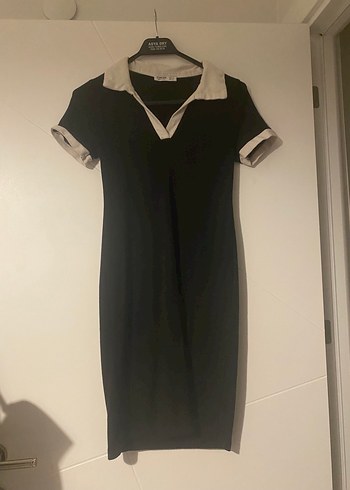 Polo Yaka Kısa Kollu Siyah Midi Elbise
