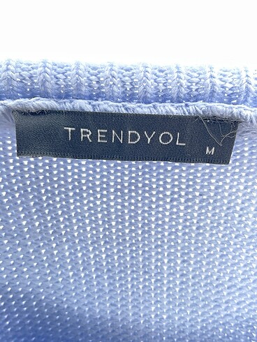 m Beden çeşitli Renk Trendyol & Milla Bluz %70 İndirimli.