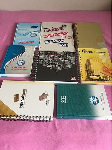  8 adet kalın kapaklı defter