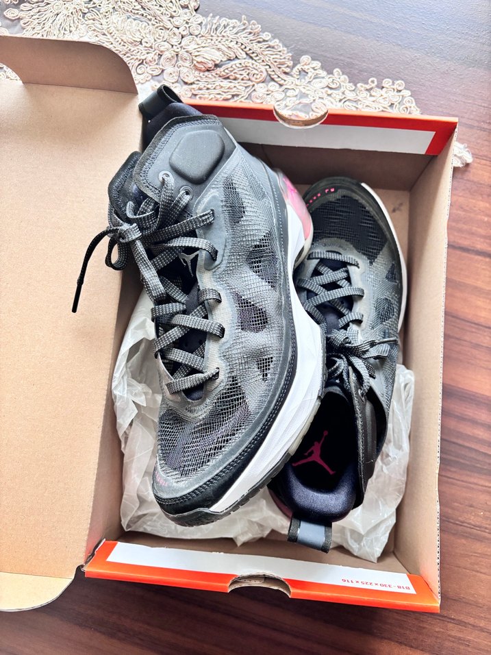 Jordan 37 - Görsel 2